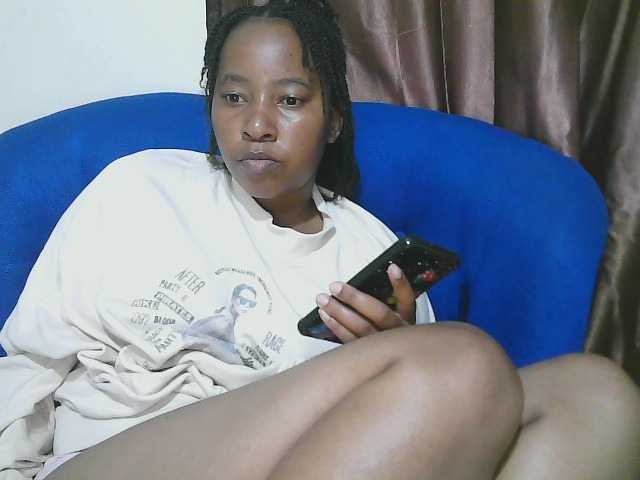 Chocodollie live cam on BongaCams