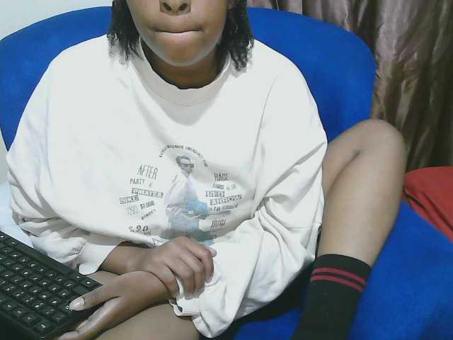 Chocodollie live cam on BongaCams
