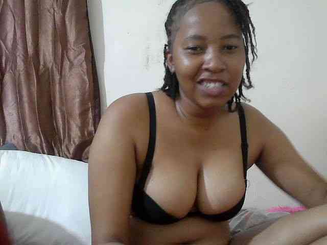 Chocodollie webcam
