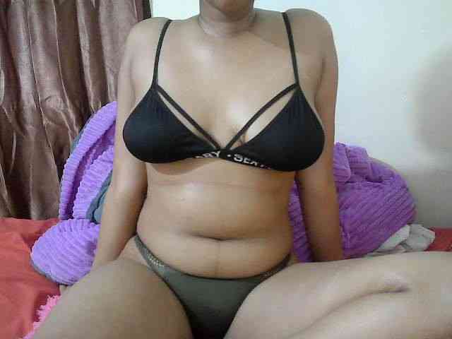 Chocodollie webcam