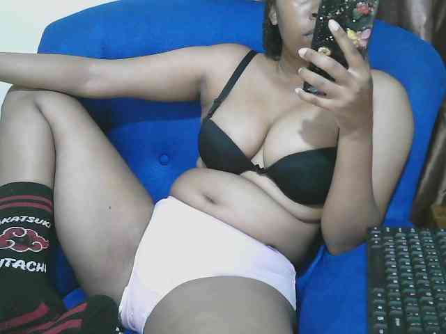 Chocodollie webcam