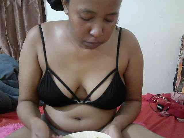 Chocodollie webcam