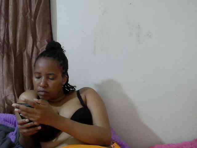 Chocodollie webcam
