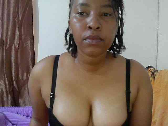 Chocodollie webcam