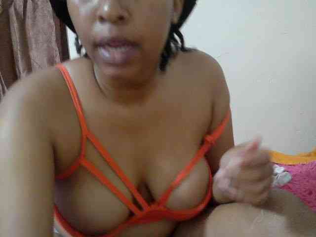 Chocodollie webcam