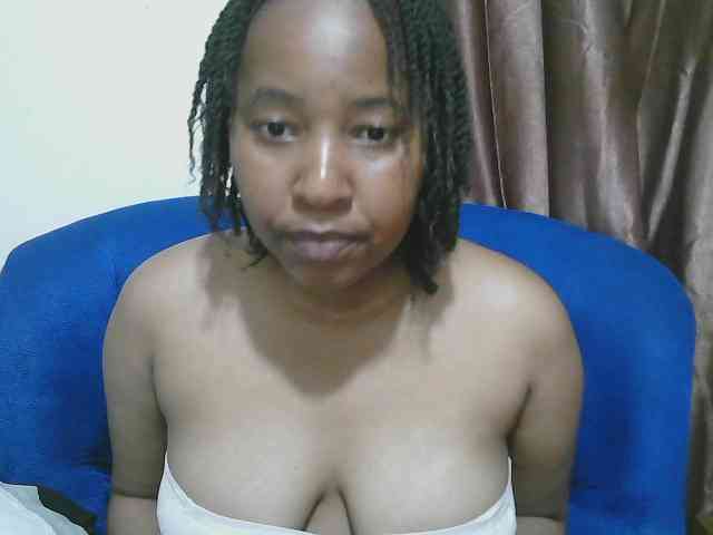 Chocodollie webcam