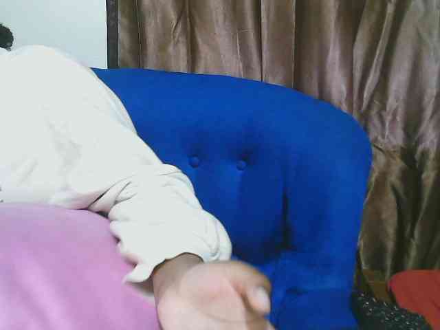 Chocodollie webcam