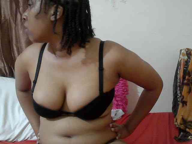 Chocodollie webcam