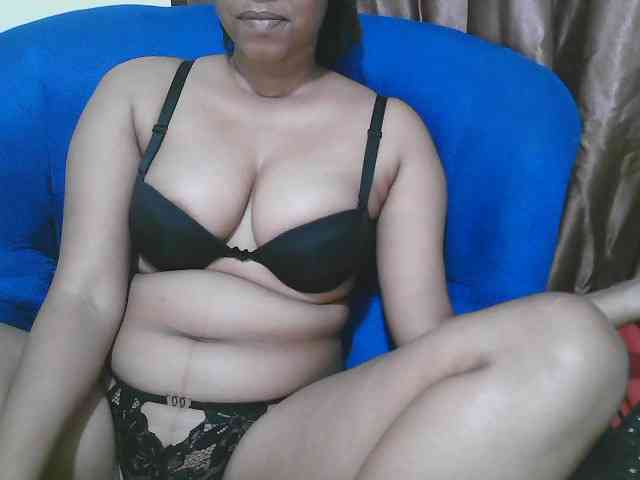 Chocodollie webcam
