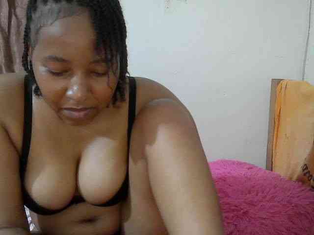 Chocodollie webcam