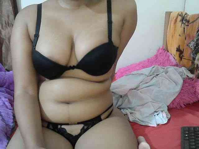 Chocodollie webcam