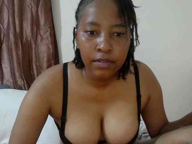 Chocodollie webcam