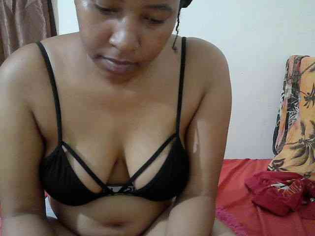 Chocodollie webcam