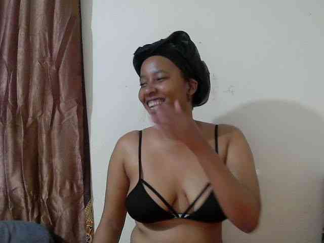Chocodollie webcam