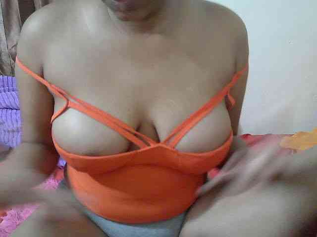 Chocodollie webcam