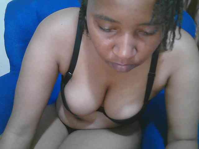 Chocodollie webcam