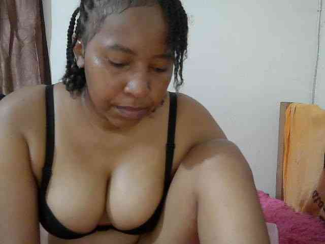 Chocodollie webcam