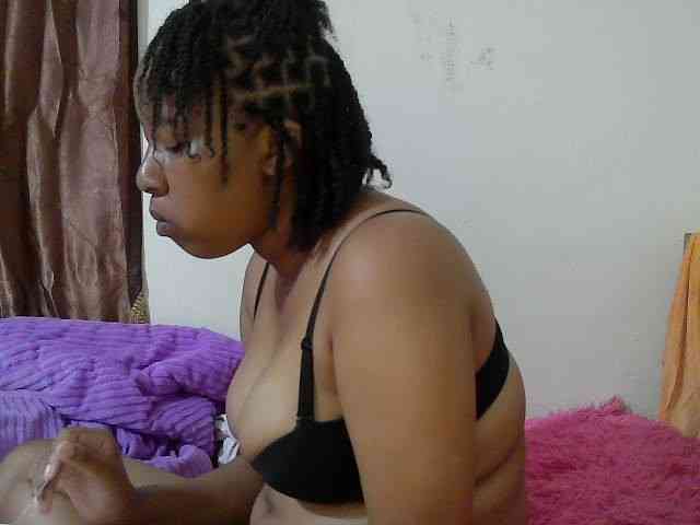 Chocodollie webcam