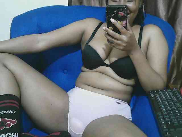 Chocodollie webcam