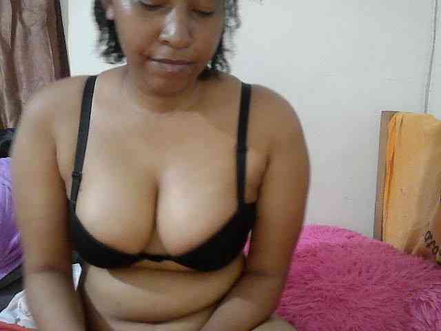 Chocodollie webcam