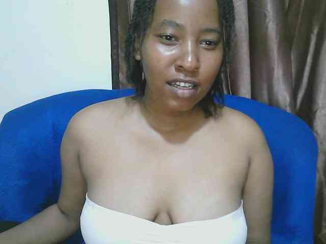 Chocodollie webcam