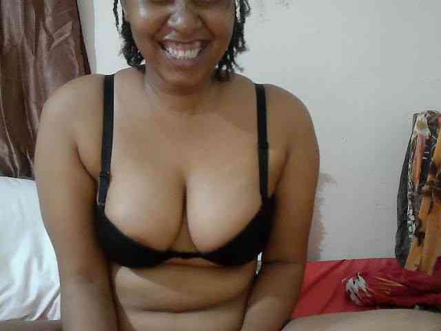 Chocodollie webcam