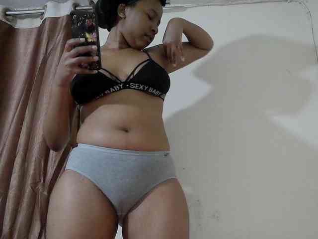 Chocodollie webcam