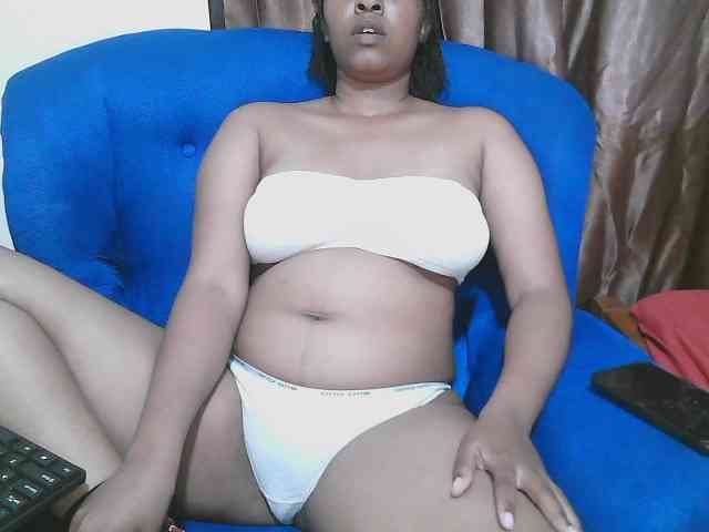 Chocodollie webcam