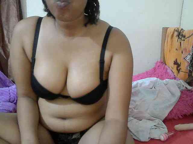 Chocodollie webcam