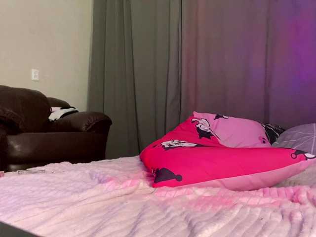 ZlataGuliver live cam