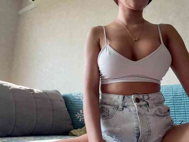 SonyaGuliver webcam