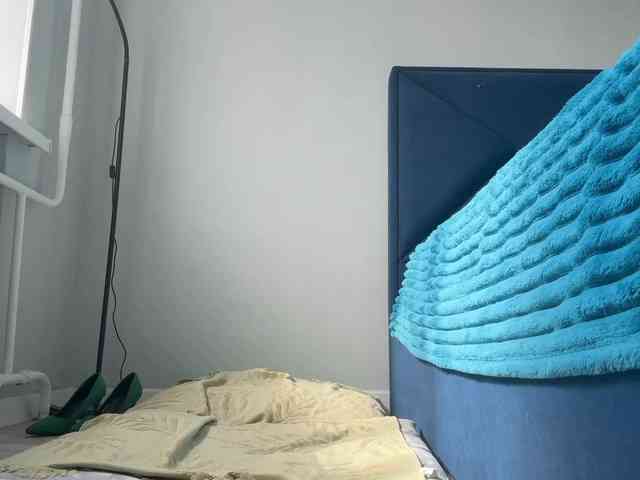 SonyaGuliver webcam