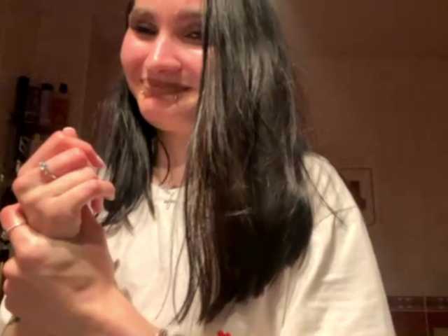 TanyaGuliver live cam on BongaCams