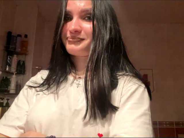 TanyaGuliver live cam on BongaCams