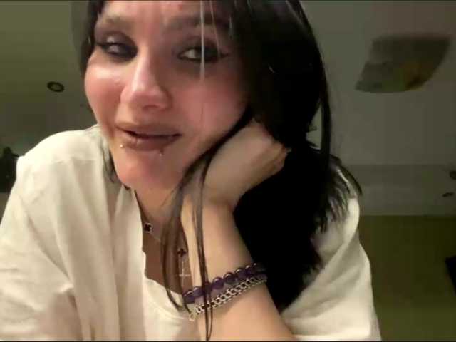 TanyaGuliver live cam on BongaCams
