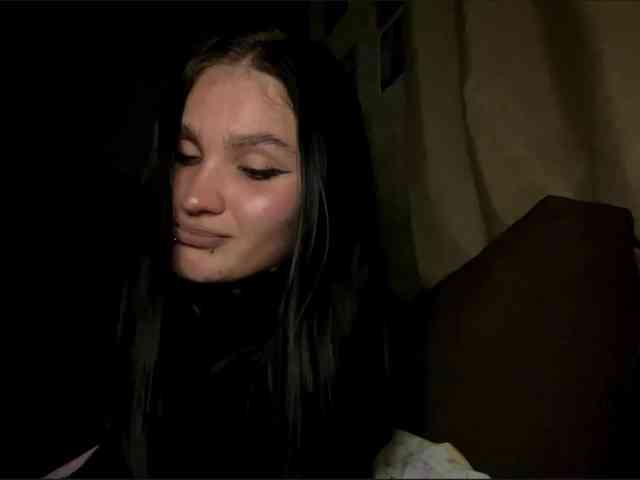 TanyaGuliver webcam