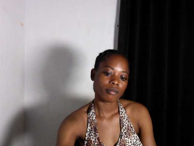 Lickmapussy live cam on BongaCams