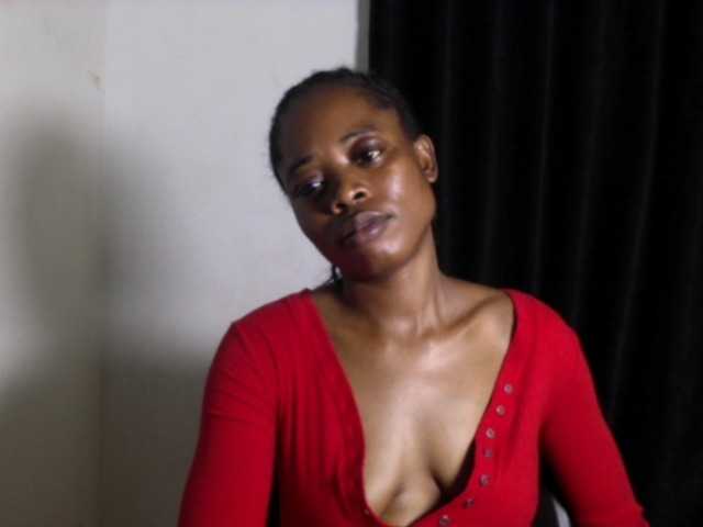 Lickmapussy live cam on BongaCams