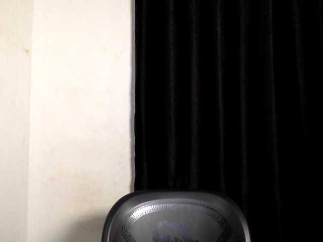 Lickmapussy live cam on BongaCams
