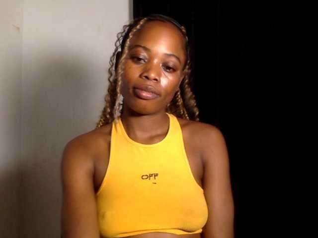 Lickmapussy live cam on BongaCams