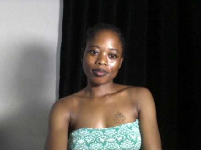 Lickmapussy live cam on BongaCams
