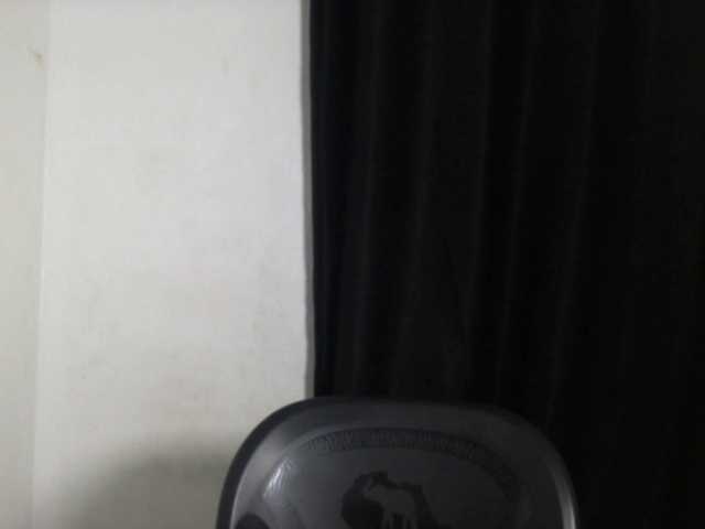 Lickmapussy live cam on BongaCams