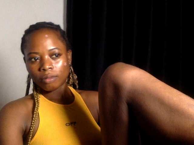 Lickmapussy live cam on BongaCams