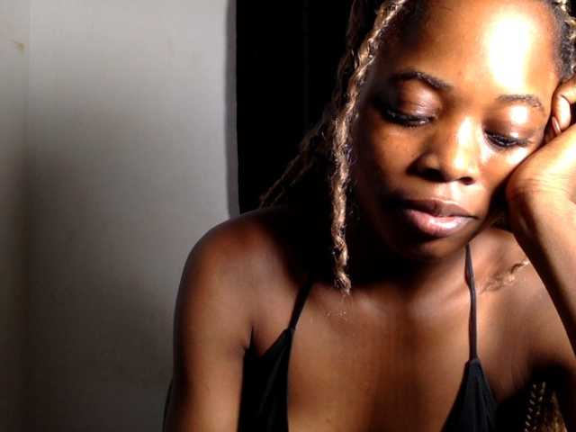 Lickmapussy live cam on BongaCams