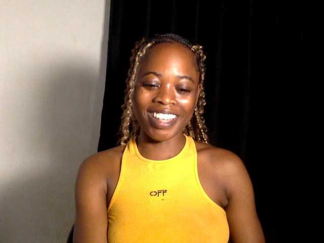 Lickmapussy live cam on BongaCams