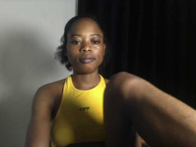 Lickmapussy live cam preview