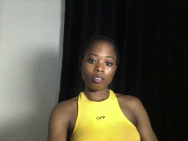 Lickmapussy live cam on BongaCams