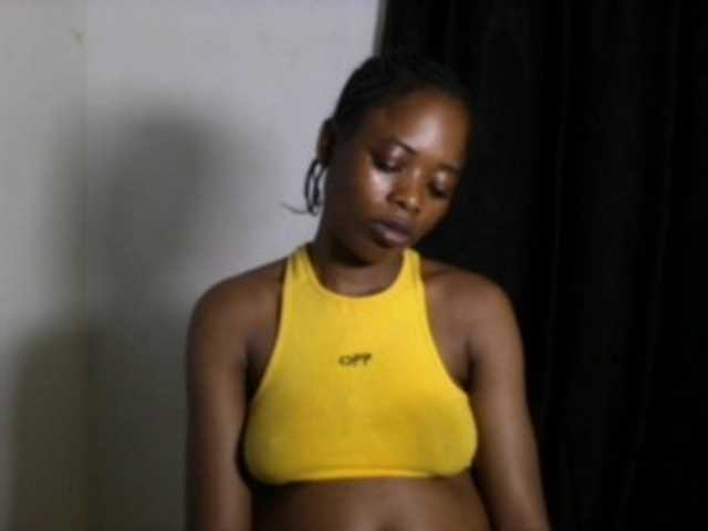 Lickmapussy live cam on BongaCams