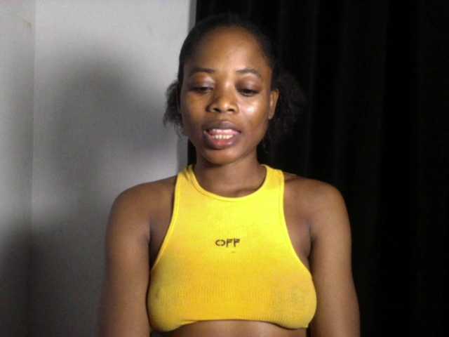 Lickmapussy live cam on BongaCams