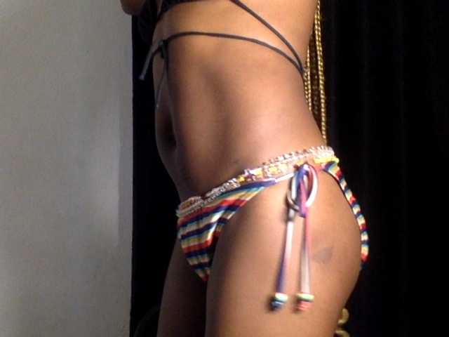 Lickmapussy live cam on BongaCams